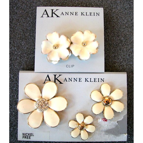 Anne Klein Gold-Tone Chain Necklace With White Floral Pendant,  Bracelet, Earrin - Picture 8 of 11